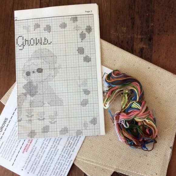 The Bumpkins Love Grows Vintage Counted Cross Stitch Kit by Creative Circle - Picture 3 of 5